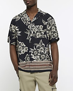 Black regular fit floral print shirt