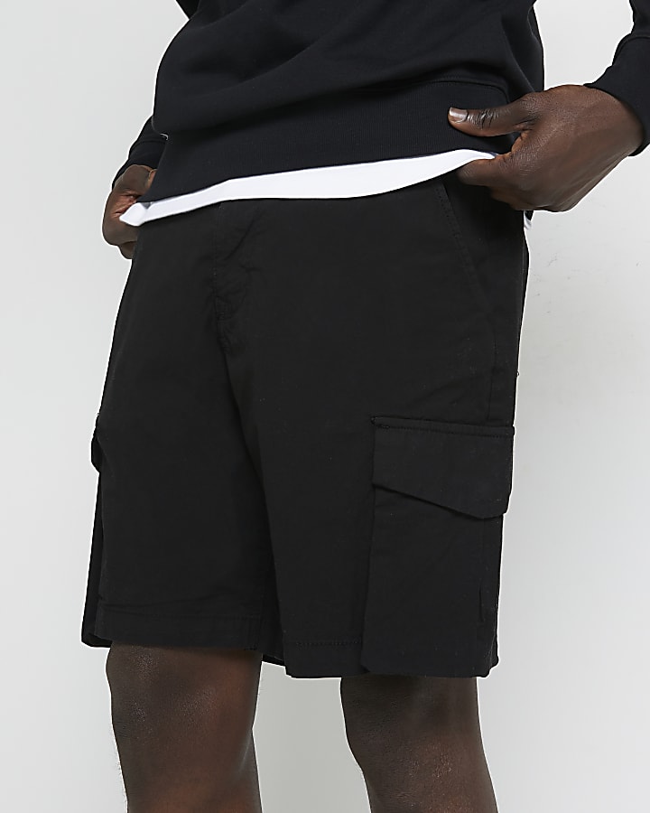 Black regular fit multi pocket cargo shorts