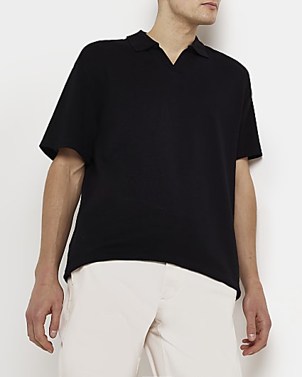 Black regular fit revere knitted polo shirt