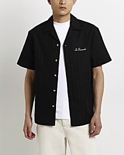 Black Regular fit textured short sleeve Shirt