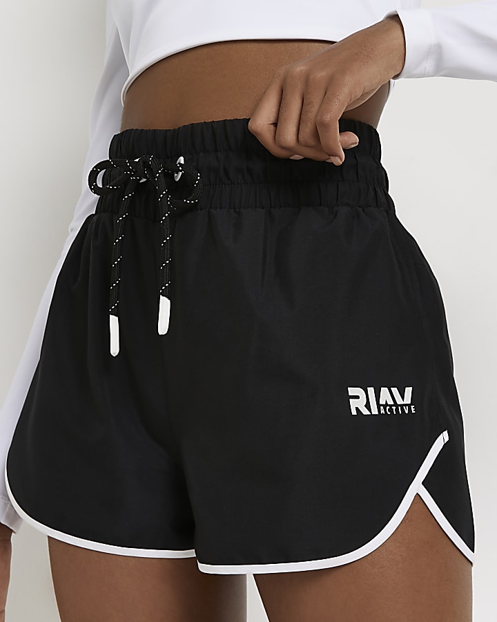 Black RI Active runner shorts