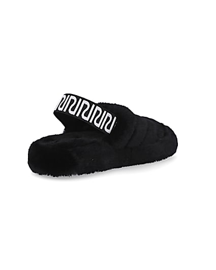 360 degree animation of product Black RI branded faux fur slippers frame-12