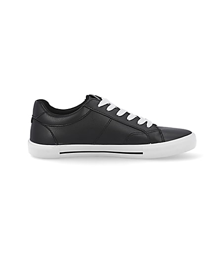 360 degree animation of product Black RI branded lace up trainers frame-15