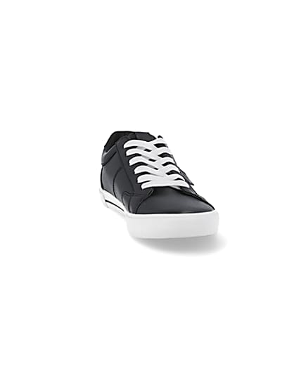 360 degree animation of product Black RI branded lace up trainers frame-20