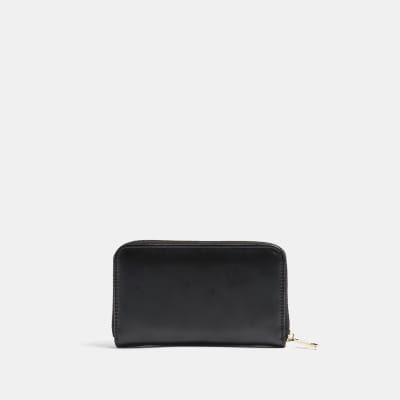 black patent ri embossed purse