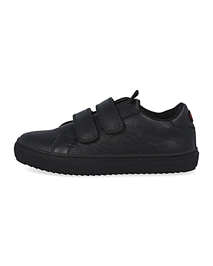 360 degree animation of product Black RI embossed trainers frame-3