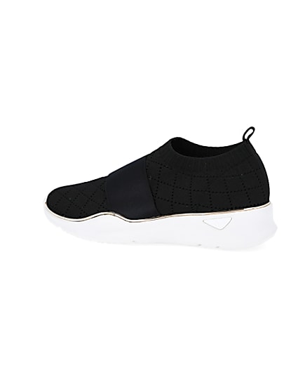 360 degree animation of product Black RI knitted runner trainers frame-4