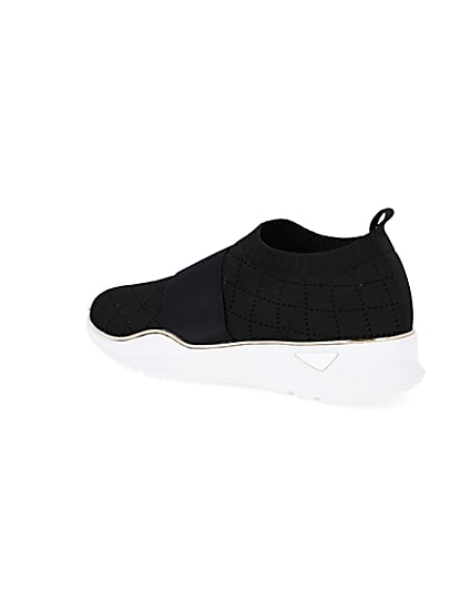 360 degree animation of product Black RI knitted runner trainers frame-5