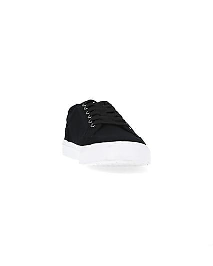 360 degree animation of product Black RI lace up plimsolls frame-20