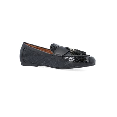 360 degree animation of product Black RI monogram patent loafers frame-17