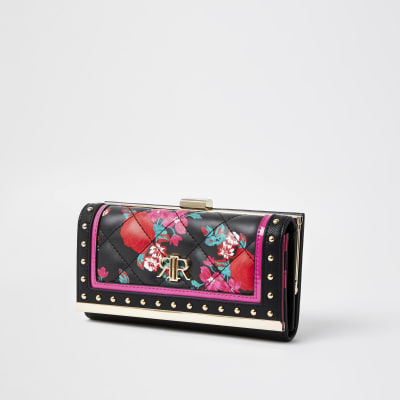 Black rose printed cliptop purse