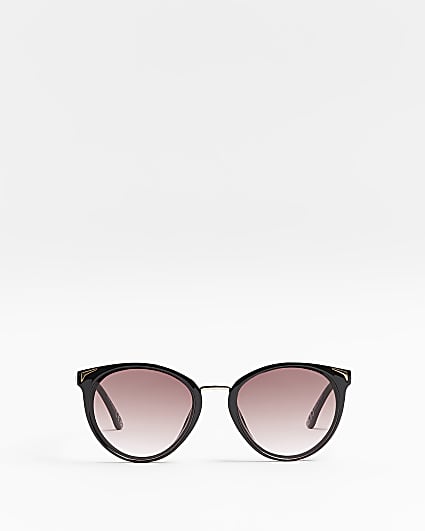 Black round smoked lens sunglasses