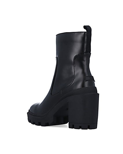 360 degree animation of product Black rubber heeled ankle boots frame-6