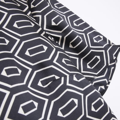 Black satin printed t-shirt