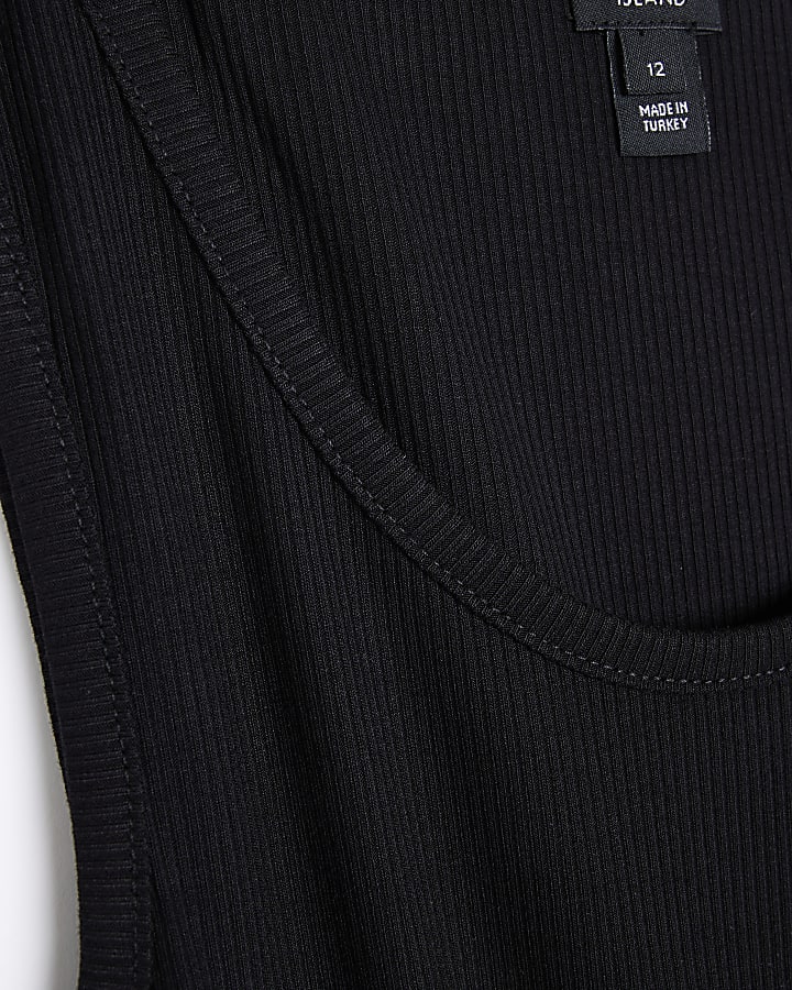 Black scoop vest top