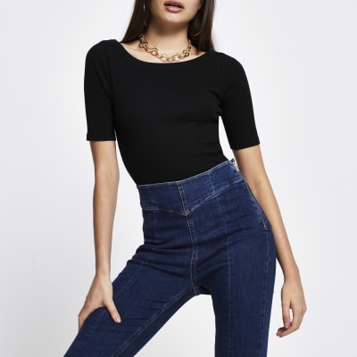 Black short sleeve fitted top