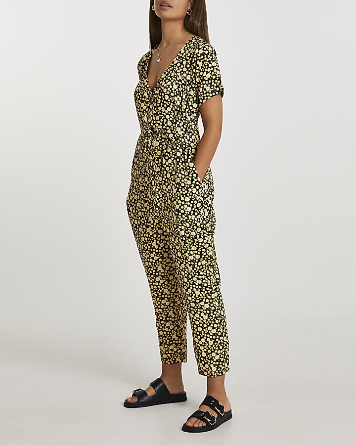 Black short sleeve print relaxed jumpsuit