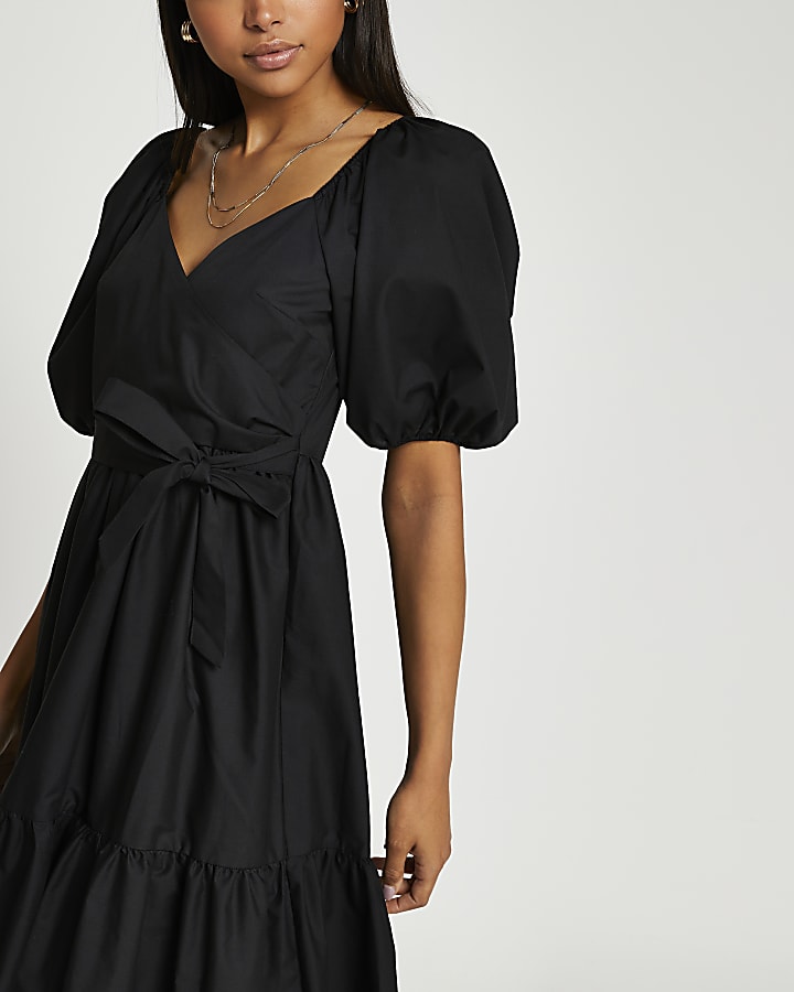 Black short sleeve wrap tier midi dress