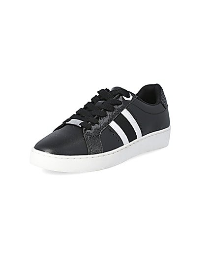 360 degree animation of product Black side stripe lace-up trainers frame-0