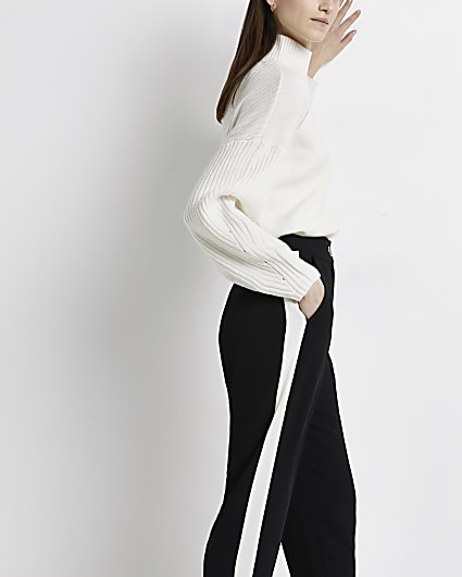 Black side stripe tapered trousers