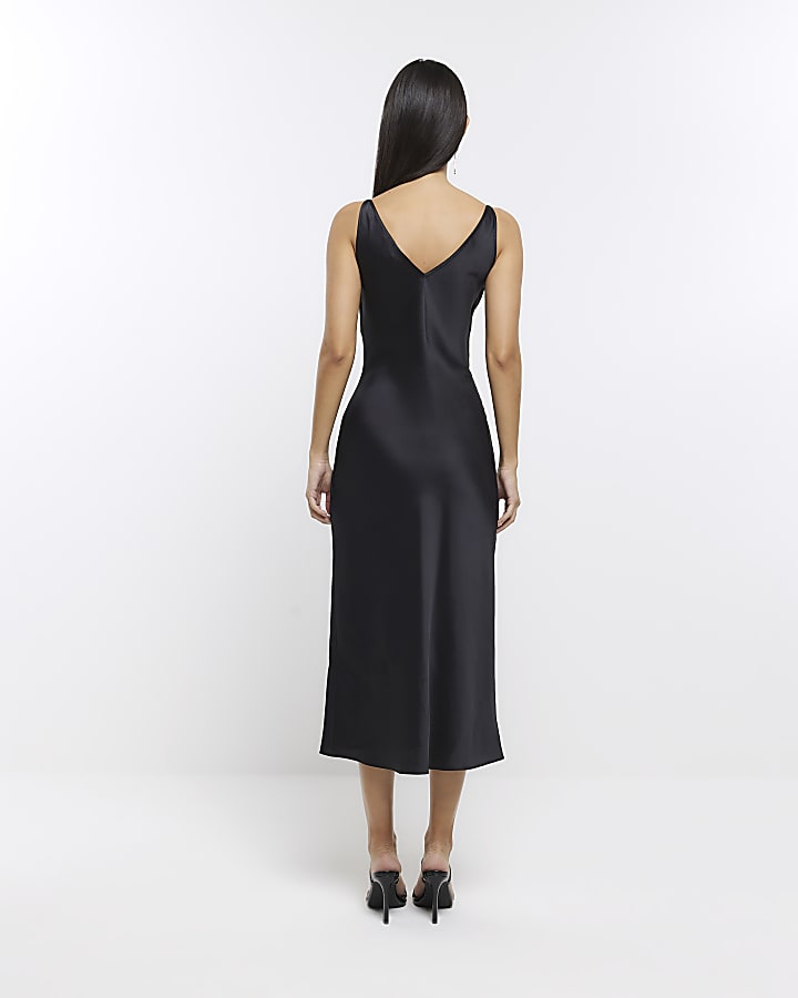 Black sleeveless slip dress
