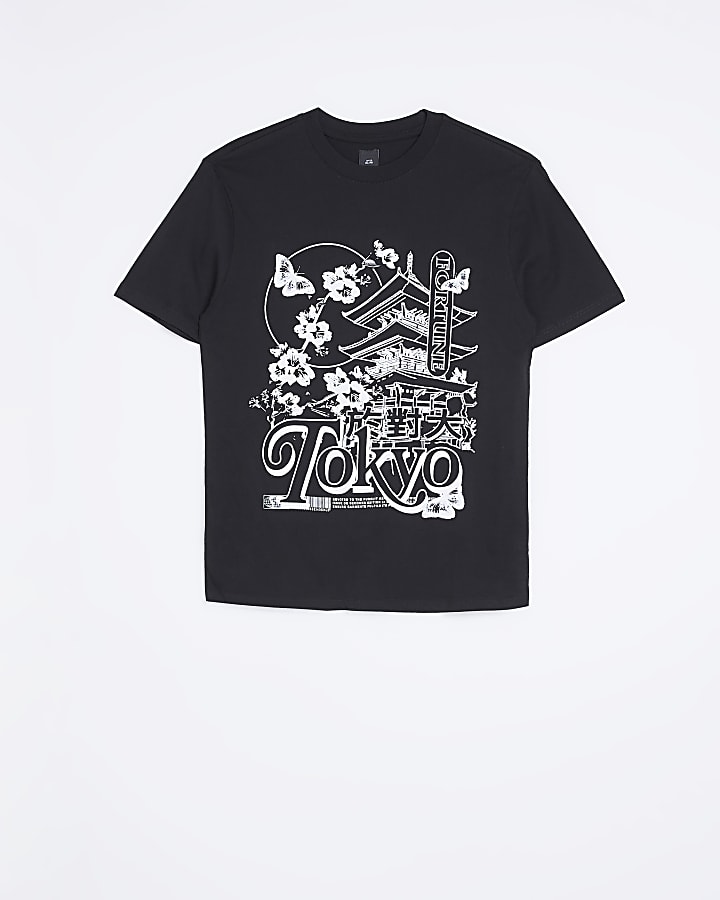 Black slim fit Japanese graphic t-shirt