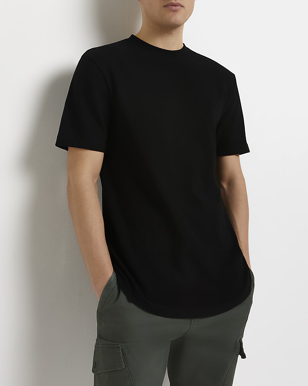 Black slim fit pique curved hem t-shirt