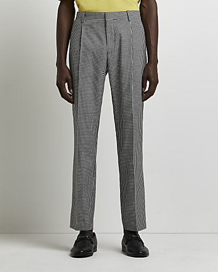Black slim fit pleated gingham trousers
