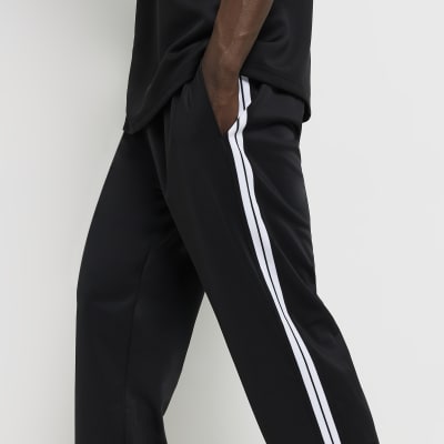 side tape joggers