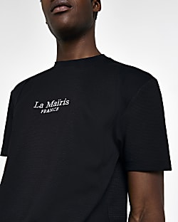 Black slim fit textured graphic t-shirt