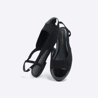 Black slingback ballet shoes