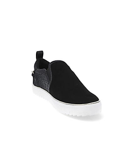 360 degree animation of product Black slip on chain trainers frame-19