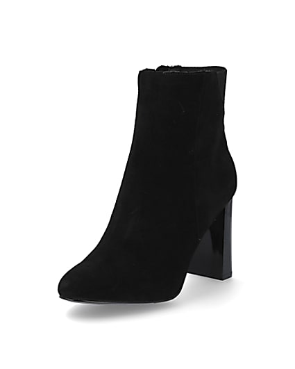 360 degree animation of product Black smart heeled ankle boots frame-0