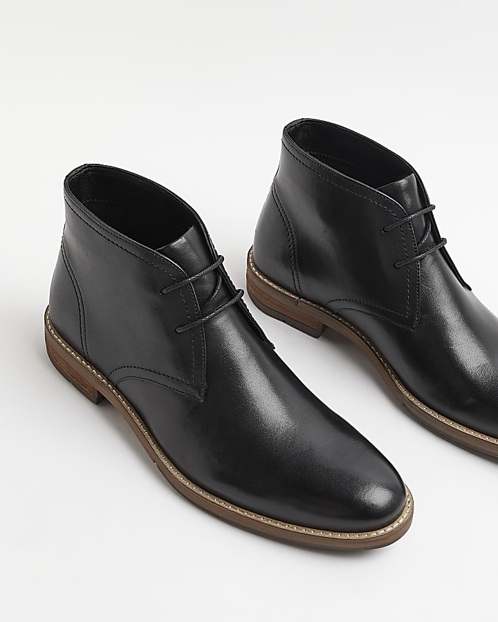 Black Smart Leather Chukka Boot