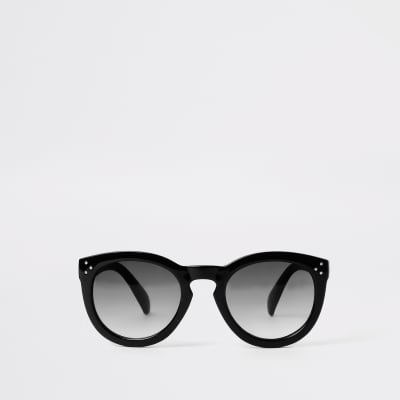 Black smoke lens sunglasses