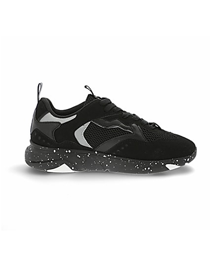 360 degree animation of product Black speckled sole runner trainers frame-15