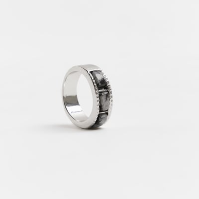 Black stone detail ring River Island