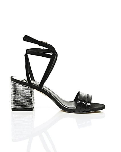 360 degree animation of product Black strappy diamante block heel sandals frame-9