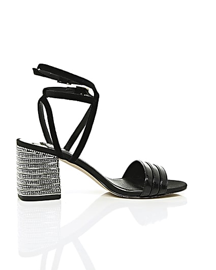 360 degree animation of product Black strappy diamante block heel sandals frame-10
