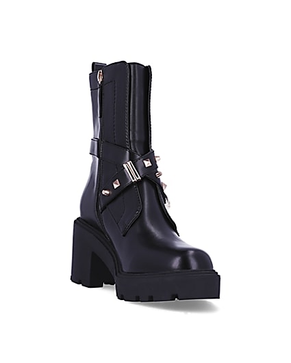 360 degree animation of product Black studded heeled ankle boots frame-19