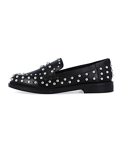 360 degree animation of product Black studded loafers frame-3