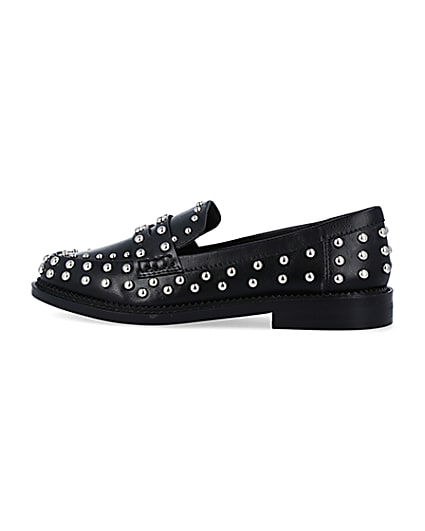 360 degree animation of product Black studded loafers frame-4