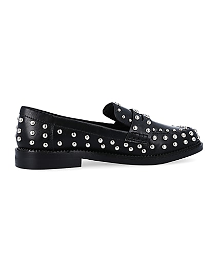 360 degree animation of product Black studded loafers frame-14
