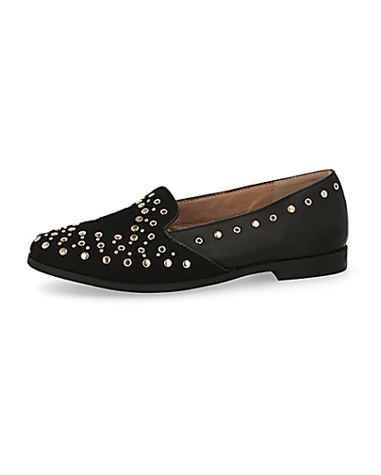 360 degree animation of product Black studded loafers frame-2