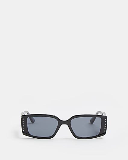 Black studded rectangular frame sunglasses
