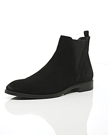 360 degree animation of product Black suede chelsea boots frame-0