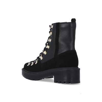 360 degree animation of product Black suede lace up hiker boots frame-6