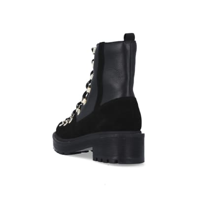 360 degree animation of product Black suede lace up hiker boots frame-7