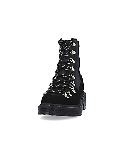 360 degree animation of product Black suede lace up hiker boots frame-22