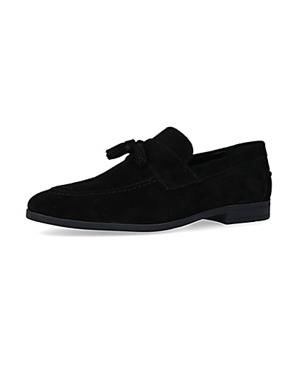 360 degree animation of product Black suede tassel detail loafers frame-1